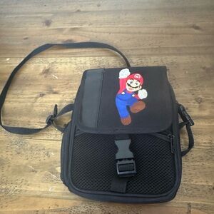 Official Nintendo DS Embroidered Mario Carrying Case Travel Bag w/Shoulder Strap
